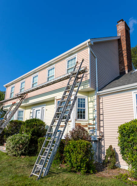 Affordable siding repair and maintenance services in Oronoque, CT